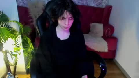 Maxim online show from 03/05/25, 05:50