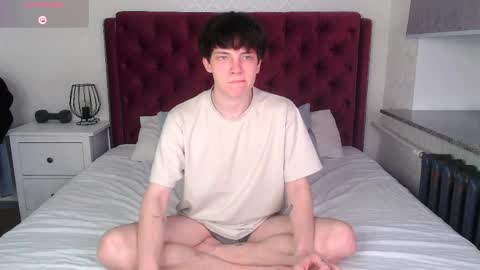 Maxim online show from 04/16/26, 08:31