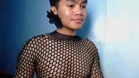 iya143 online show from 11/09/25, 09:07