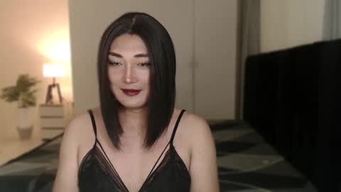 iya_hermosa online show from 01/18/26, 01:26