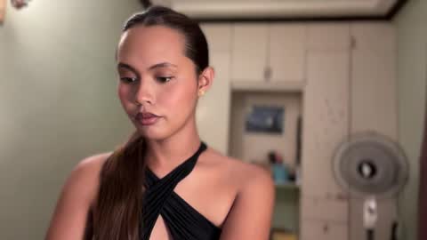 Snapshot of iyahfoxy777 chatting on 04/04/26, 01:08 divaonopka online show from 04/04/26, 01:08