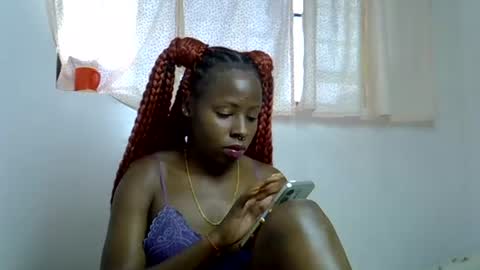 Snapshot of iynika chatting on 06/14/26, 01:57 iynika online show from 06/14/26, 01:57