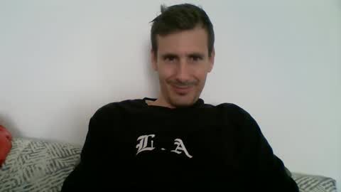 Casandro online show from 12/03/25, 09:29