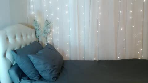 Snapshot of iyotakody chatting on 09/28/25, 06:57 Red online show from 09/28/25, 06:57