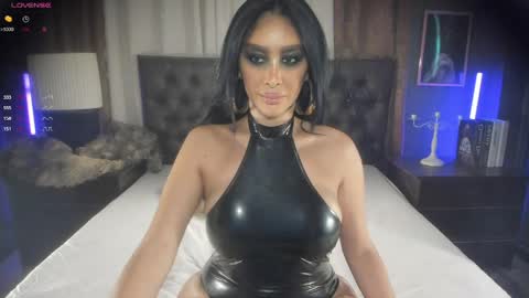 Snapshot of iyotara_ chatting on 04/10/26, 02:06 Areeya online show from 04/10/26, 02:06