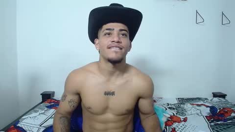 Snapshot of izaak_taylor7 chatting on 09/19/25, 05:42 izaack online show from 09/19/25, 05:42