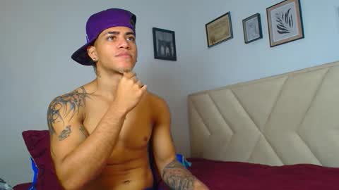 Snapshot of izaak_taylor7 chatting on 02/11/26, 01:27 izaack online show from 02/11/26, 01:27