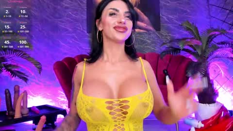 Snapshot of izabelatessa chatting on 05/23/26, 07:29 izabelatessa online show from 05/23/26, 07:29