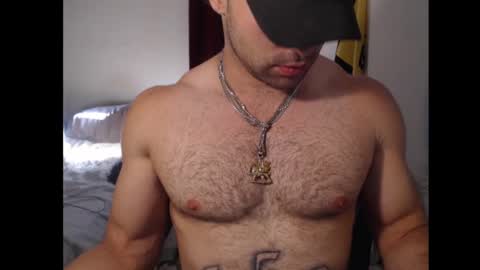 Snapshot of izak144 chatting on 12/04/24, 06:39 izak144 online show from 12/04/24, 06:39