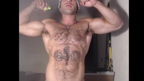 Snapshot of izak144 chatting on 11/06/25, 01:50 izak144 online show from 11/06/25, 01:50