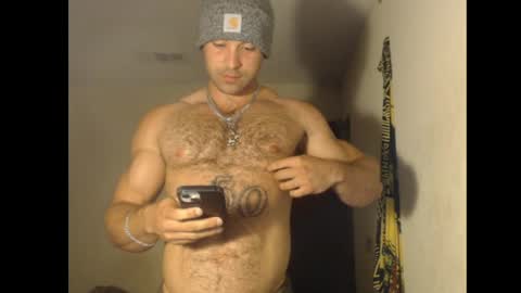 Snapshot of izak144 chatting on 04/04/26, 06:00 izak144 online show from 04/04/26, 06:00