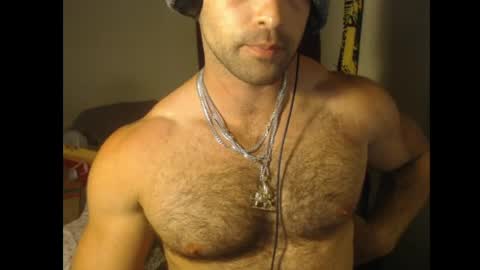 Snapshot of izak144 chatting on 04/06/26, 07:31 izak144 online show from 04/06/26, 07:31
