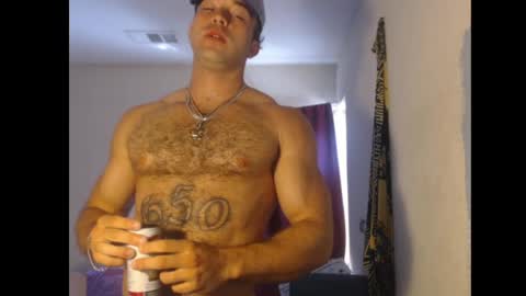 Snapshot of izak144 chatting on 04/19/26, 06:21 izak144 online show from 04/19/26, 06:21
