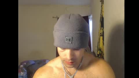 Snapshot of izak144 chatting on 05/17/26, 01:58 izak144 online show from 05/17/26, 01:58
