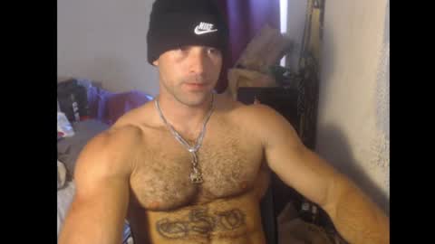 Snapshot of izak144 chatting on 07/03/26, 10:38 izak144 online show from 07/03/26, 10:38