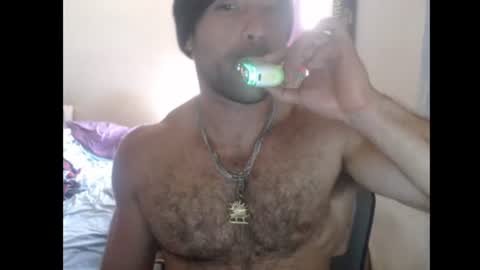 Snapshot of izak144 chatting on 07/09/26, 06:12 izak144 online show from 07/09/26, 06:12