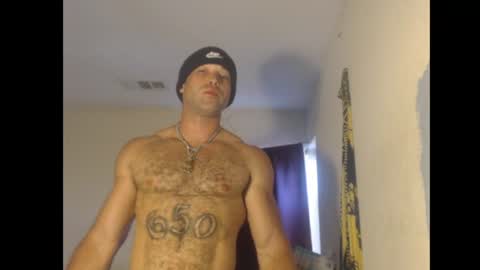 Snapshot of izak144 chatting on 07/19/26, 01:09 izak144 online show from 07/19/26, 01:09