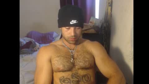 Snapshot of izak144 chatting on 07/31/26, 06:29 izak144 online show from 07/31/26, 06:29
