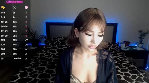 Iza Lim online show from 01/26/25, 03:06