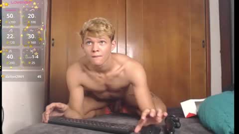 izan online show from 02/11/25, 06:55