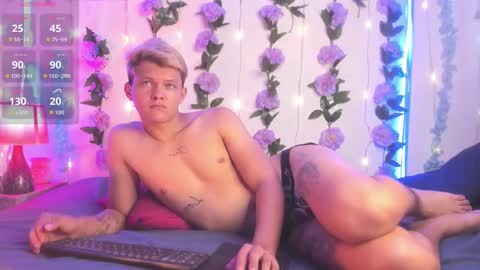 izan online show from 03/26/26, 08:36