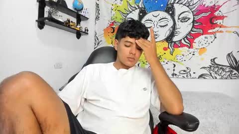 Izan online show from 10/05/25, 06:39