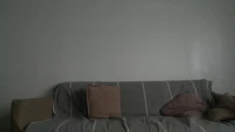 izealvaro online show from 10/31/25, 09:43