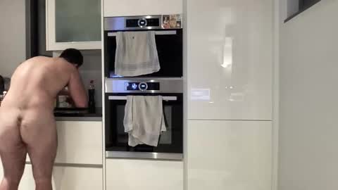 Snapshot of izylduur chatting on 01/17/26, 04:06 Izylduur online show from 01/17/26, 04:06