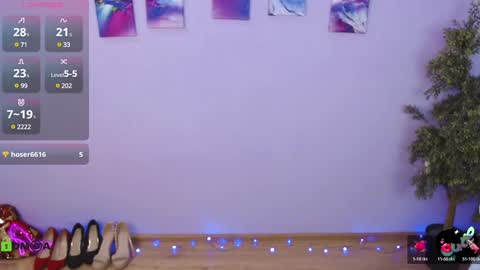 Queen of nylon  Victoria online show from 12/22/24, 05:23