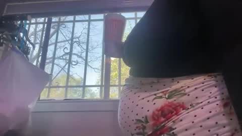 izzyishottttt online show from 10/30/25, 05:46