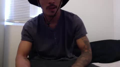 Snapshot of j0nnyk1ng chatting on 03/10/25, 05:29 Mugen online show from 03/10/25, 05:29