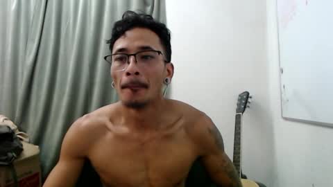 Snapshot of j0nnyk1ng chatting on 03/18/26, 02:04 Mugen online show from 03/18/26, 02:04