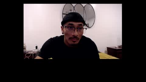 Snapshot of j0nnyk1ng chatting on 04/13/26, 10:32 Mugen online show from 04/13/26, 10:32