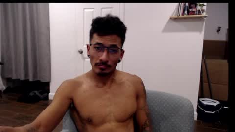 Snapshot of j0nnyk1ng chatting on 04/16/26, 02:07 Mugen online show from 04/16/26, 02:07