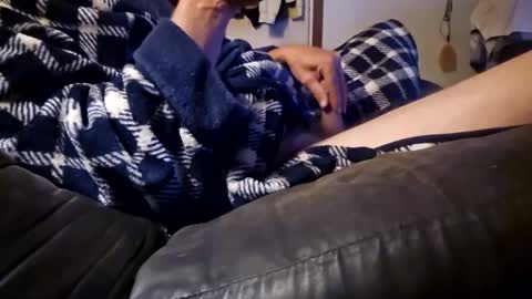 Snapshot of j1025402 chatting on 11/01/25, 11:45 j1025402 online show from 11/01/25, 11:45