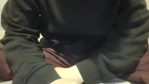 Snapshot of j24781043 chatting on 12/04/25, 04:48 ShyAlexX online show from 12/04/25, 04:48