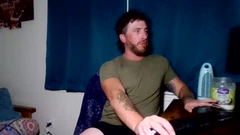 j3ear online show from 12/24/24, 12:44