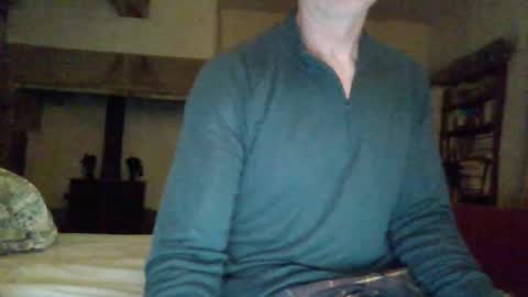 Snapshot of j4ckcock chatting on 10/19/25, 04:35 J4ckcock online show from 10/19/25, 04:35