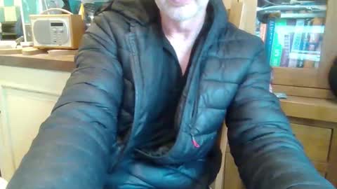 Snapshot of j4ckcock chatting on 10/20/25, 12:16 J4ckcock online show from 10/20/25, 12:16