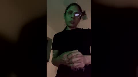 Snapshot of j4ckoff chatting on 12/16/25, 03:11 j4ckoff online show from 12/16/25, 03:11