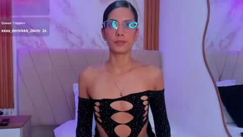 Snapshot of j_belle_ chatting on 07/20/26, 09:06 j_belle_ online show from 07/20/26, 09:06