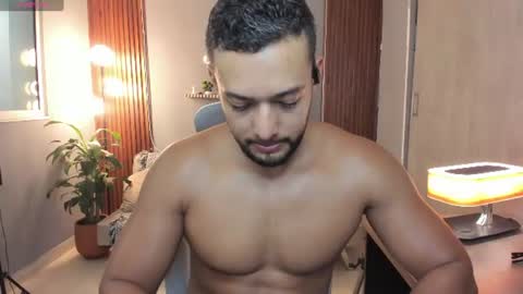 Snapshot of j_calix chatting on 06/24/26, 12:09 Calix Independient model Insta and twt Calixsnake online show from 06/24/26, 12:09