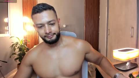 Snapshot of j_calix chatting on 07/07/26, 08:35 Calix Independient model Insta and twt Calixsnake online show from 07/07/26, 08:35