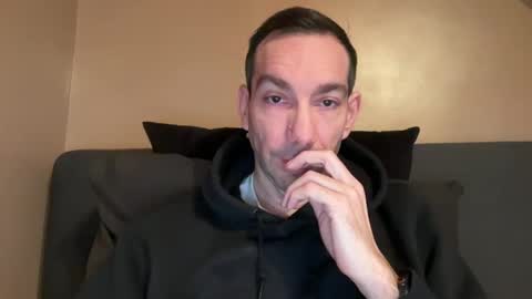 Snapshot of j_dc chatting on 01/28/25, 04:08 j_dc online show from 01/28/25, 04:08