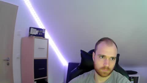 here4y online show from 12/22/24, 11:22