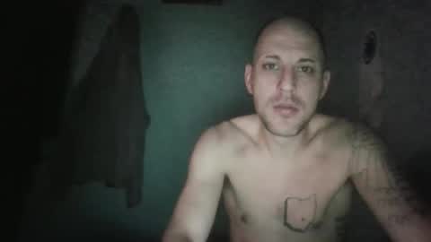 j_lion85 online show from 11/26/25, 10:49