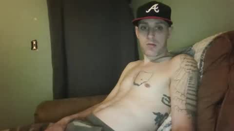 Snapshot of j_lion85 chatting on 05/17/26, 03:37 j_lion85 online show from 05/17/26, 03:37