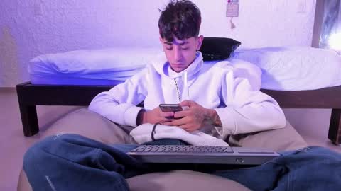 j_martony online show from 10/01/25, 11:49