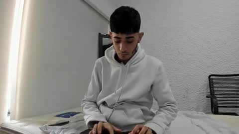 j_martony online show from 11/27/25, 12:07