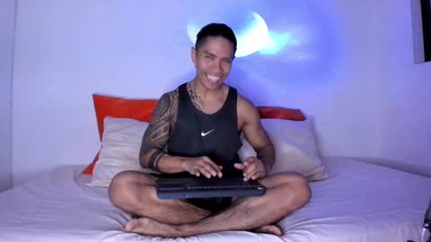 i am juan musiry independent model  online show from 10/05/25, 02:21